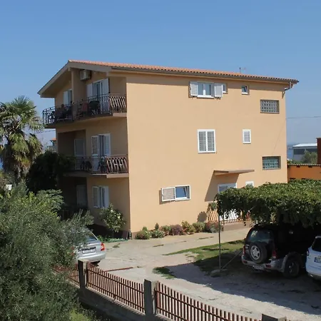 By The Sea Kraj, Pasman - 333 公寓 特孔